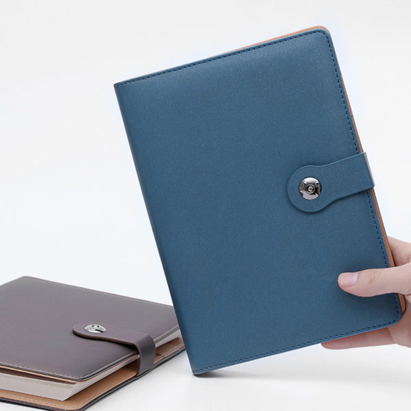 Matte Loose-leaf notebook with Card and Pen Holder