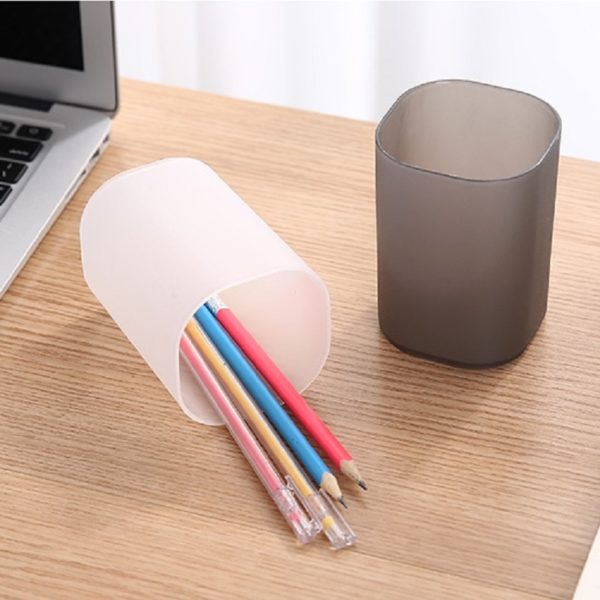 Simple Large Capacity Plastic Pen Holder