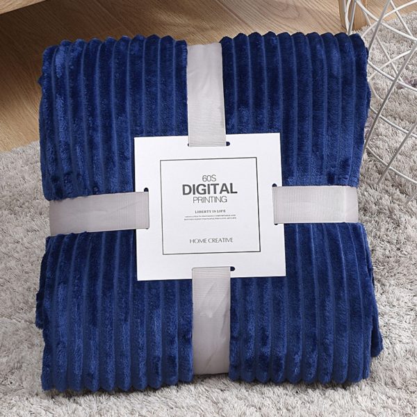 Solid Color Flannel Air Conditioning Gift Promotional Blanket