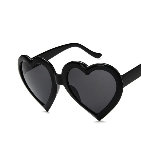 Fashion Universal Heart Sunglasses