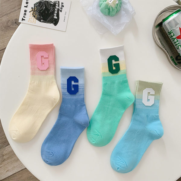 Gradient Letter G Sports Socks