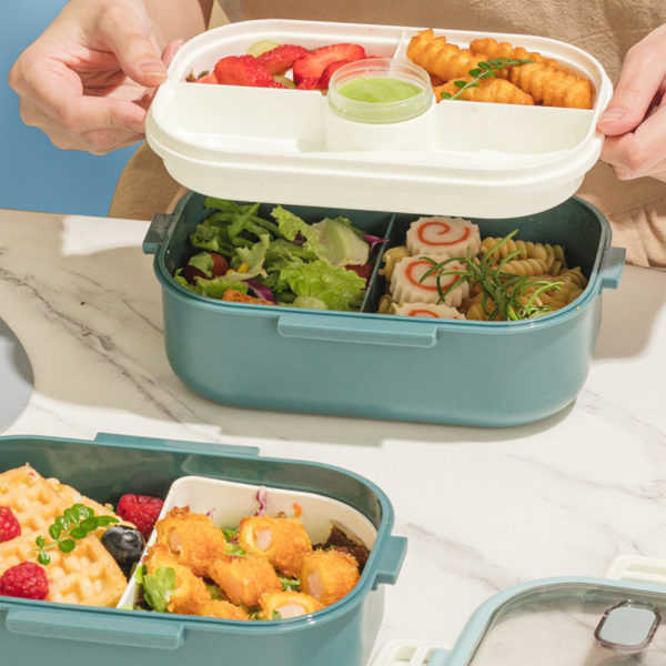 Large Capacity Lunch Box Made of PP