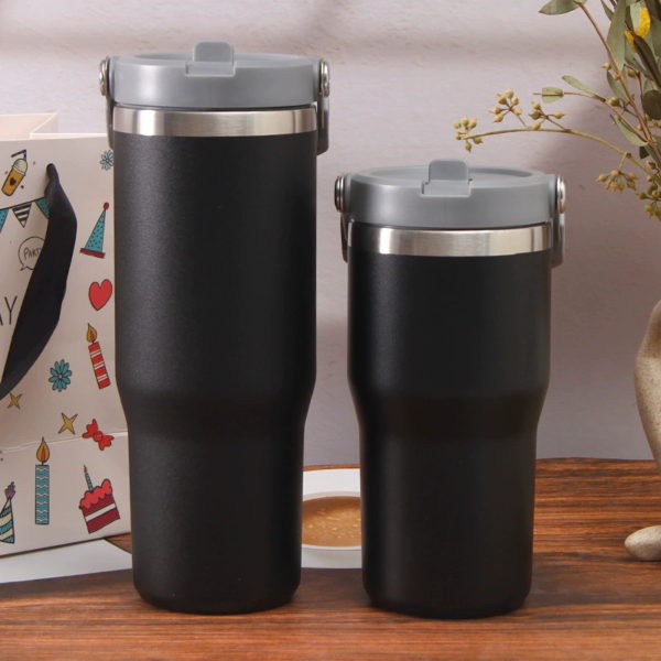 20 oz Large Capacity Stainless Steel Water Cup with Straw