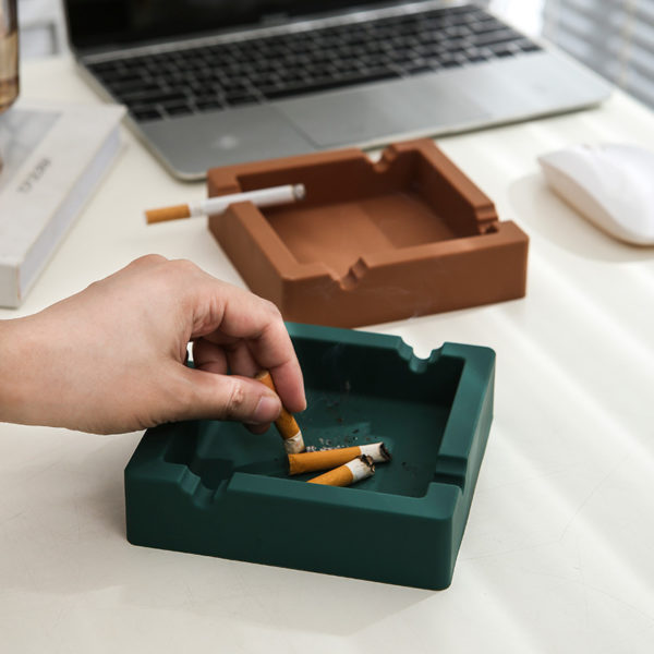 New Silicone Drop-proof Ashtray