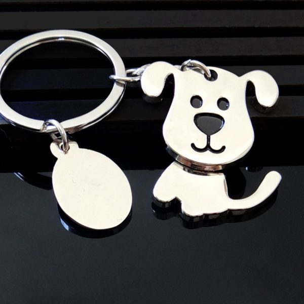 Creative Wagging Dog Metal Keychain