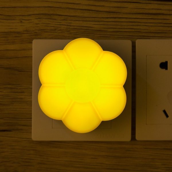 Creative Flower Light Control Night Light