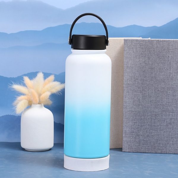 20oz Sports Tumbler with Carrying Handle Vacuum Gradient