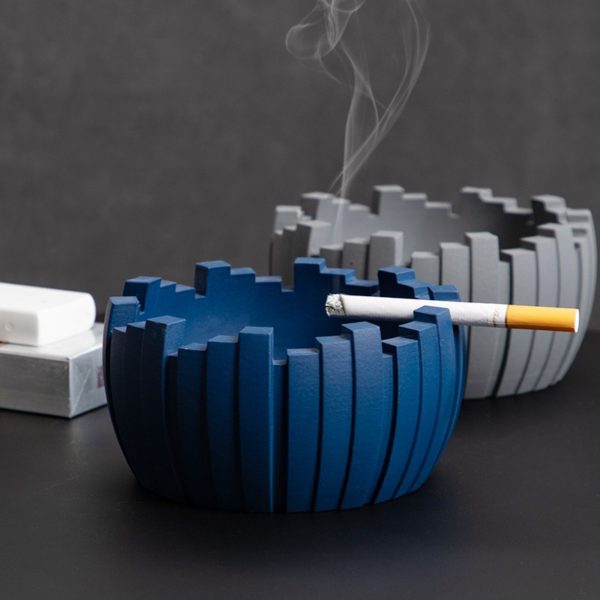 Durable Ashtray With Lid