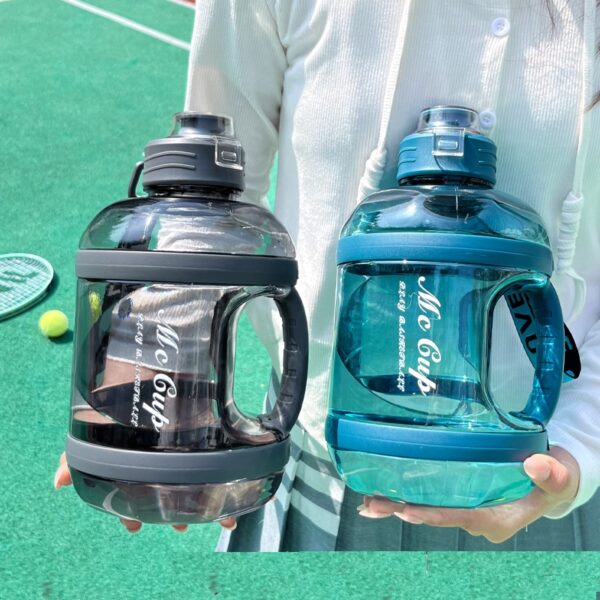 Portable Large Capacity Fitness Sports Bottle