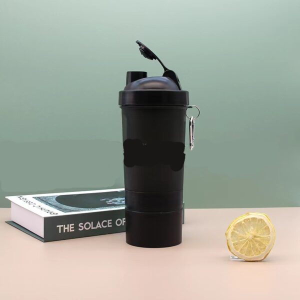 Plastic Large Capacity 20oz Shaking Bottle with Buckle