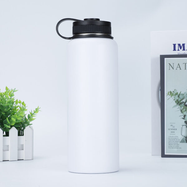 Stainless Steel Outdoor Large Capacity Insulated Water Bottle