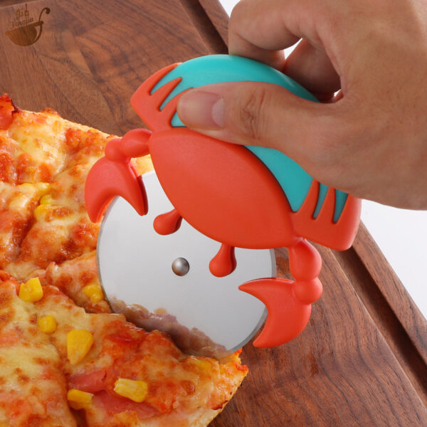 Crab Shape Pizza Roller Knife