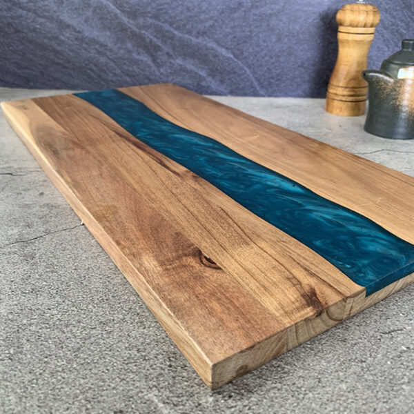 Wave Resin Cutting Board 18.1*9.1*0.6 inches