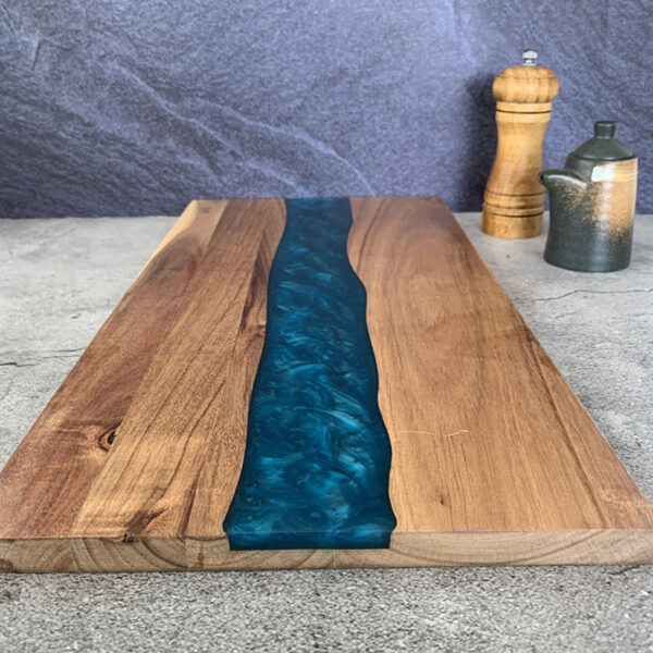 Wave Resin Cutting Board 18.1*9.1*0.6 inches