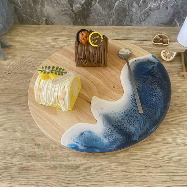 Wave Resin Cutting Board 11.2*11.2*1.6 inches