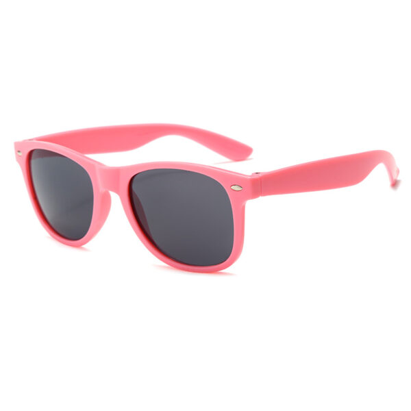 FDA Approved Plastic Classic Frame Sunglasses