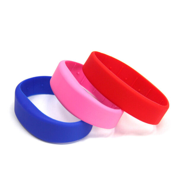 High Frequency Chip Silicon Wristband