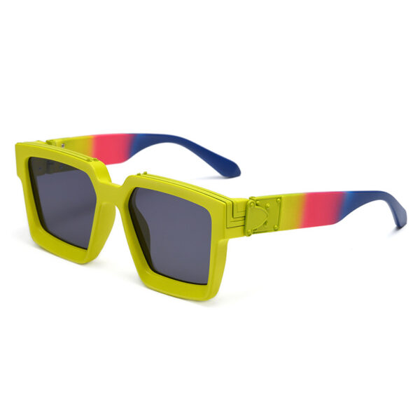 Square Frame Fashion Sunglasses