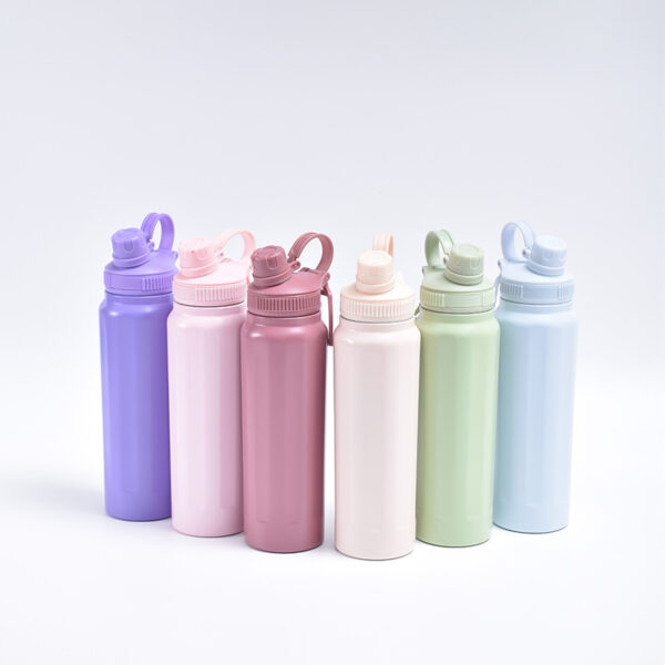 Large Capacity 20oz Sports Outdoor Space Vacuum Insulation Bottle