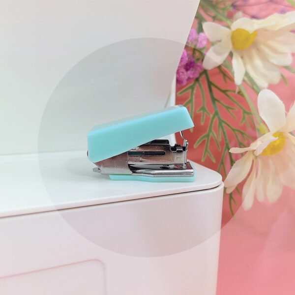 Mini Macaron Color Series Stapler