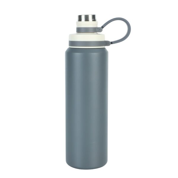 Large Capacity 21oz Stainless Steel Insulated Bottle with Silicone Carrying Loop