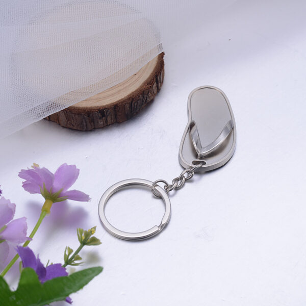 Zinc Alloy Flip-Flop Keychain Charm