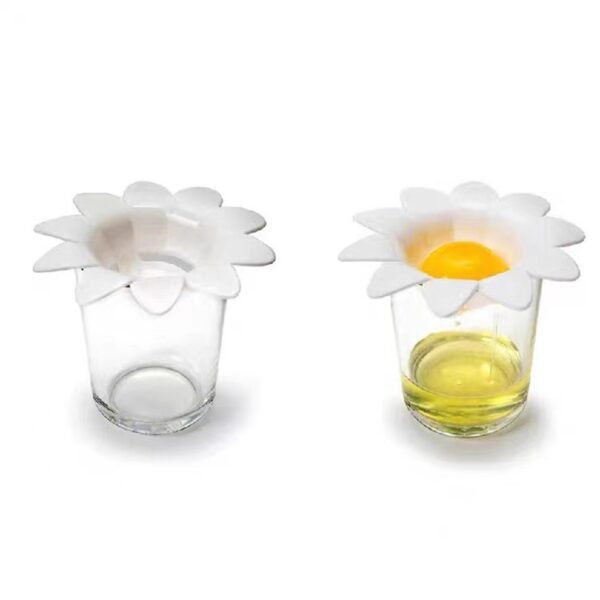 Pastic Daisy Shape Egg Separator