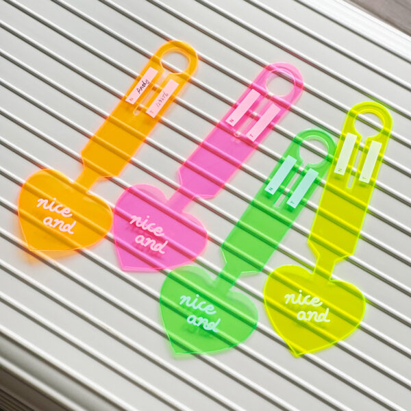 PVC Fluorescent Love Luggage Tag