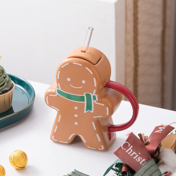 Cartoon Gingerbread Man Straw Mug