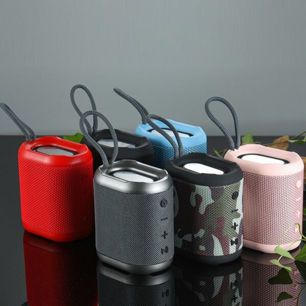 Plug-in Outdoor Party Mini Speaker