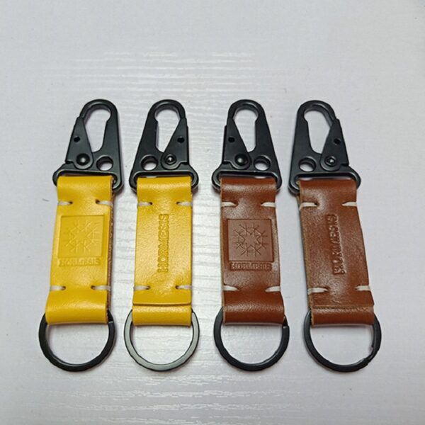 Waist-Hanging Eagle Beak Leather Keychain