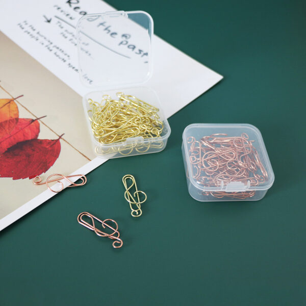 Musical Note Electroplating Metal Paperclips In A Box