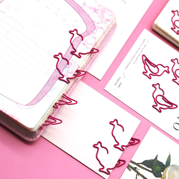 Hen Shaped Metal Paperclips