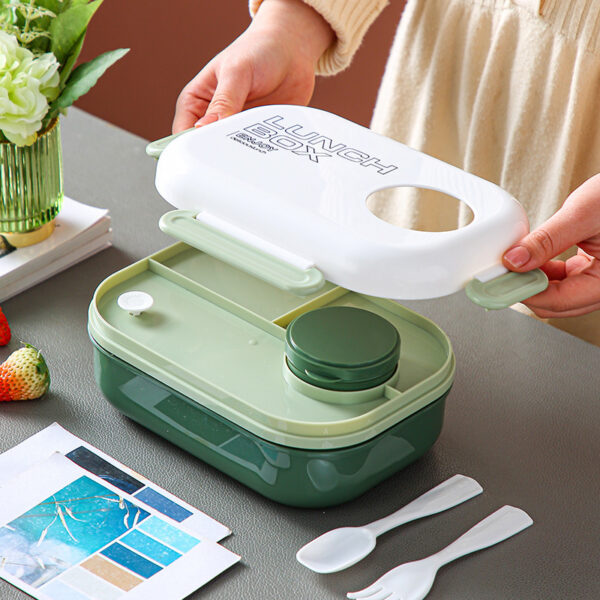 Simple Microwaveable Compartments Plastic Lunch Box