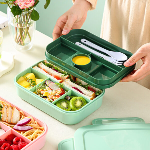 Simple Three Compartemnts Plastic Microwaveable Lunch Box