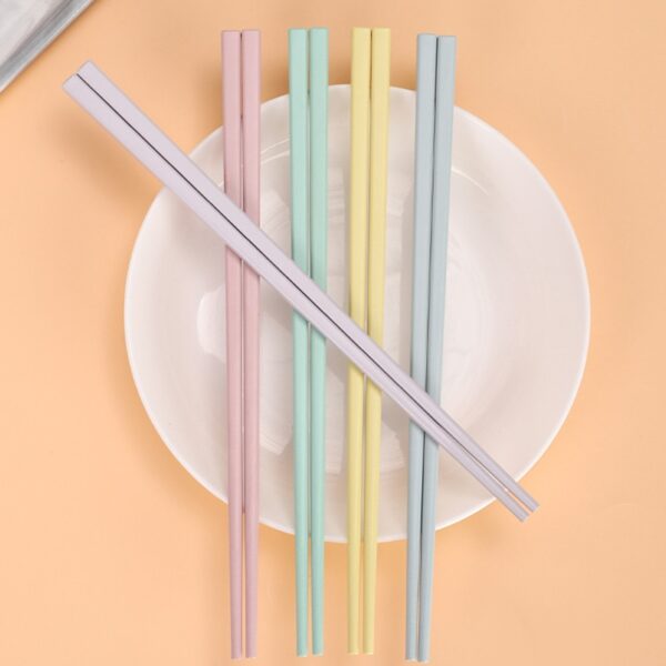 Colorful High Temperature Resistant PET Square Chopsticks - Image 3