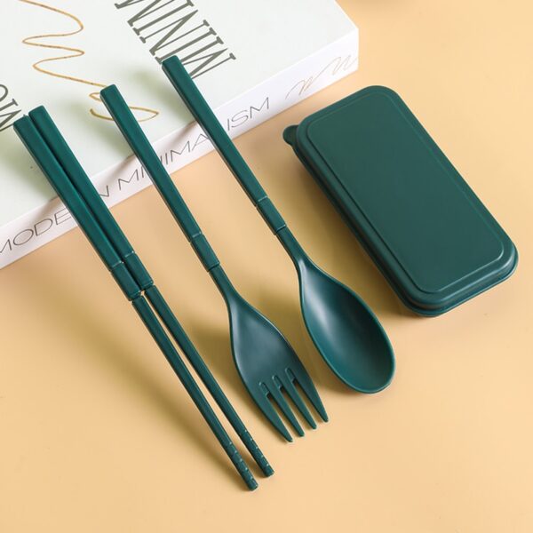 Portable Foldable Tableware Set - Image 3