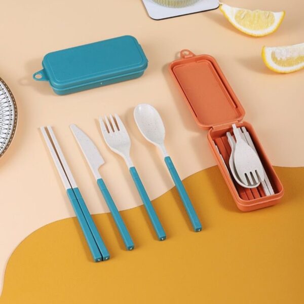 Travel Storage Tableware Set of Four - Image 2