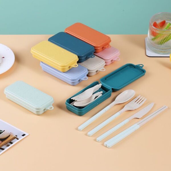 Travel Storage Tableware Set of Four - Image 3