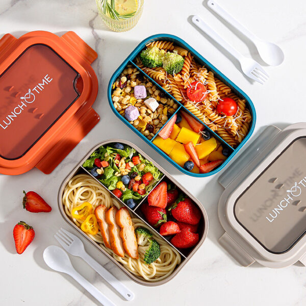 Sealed Large Capacity Lunch Box with Cutlery - Image 2